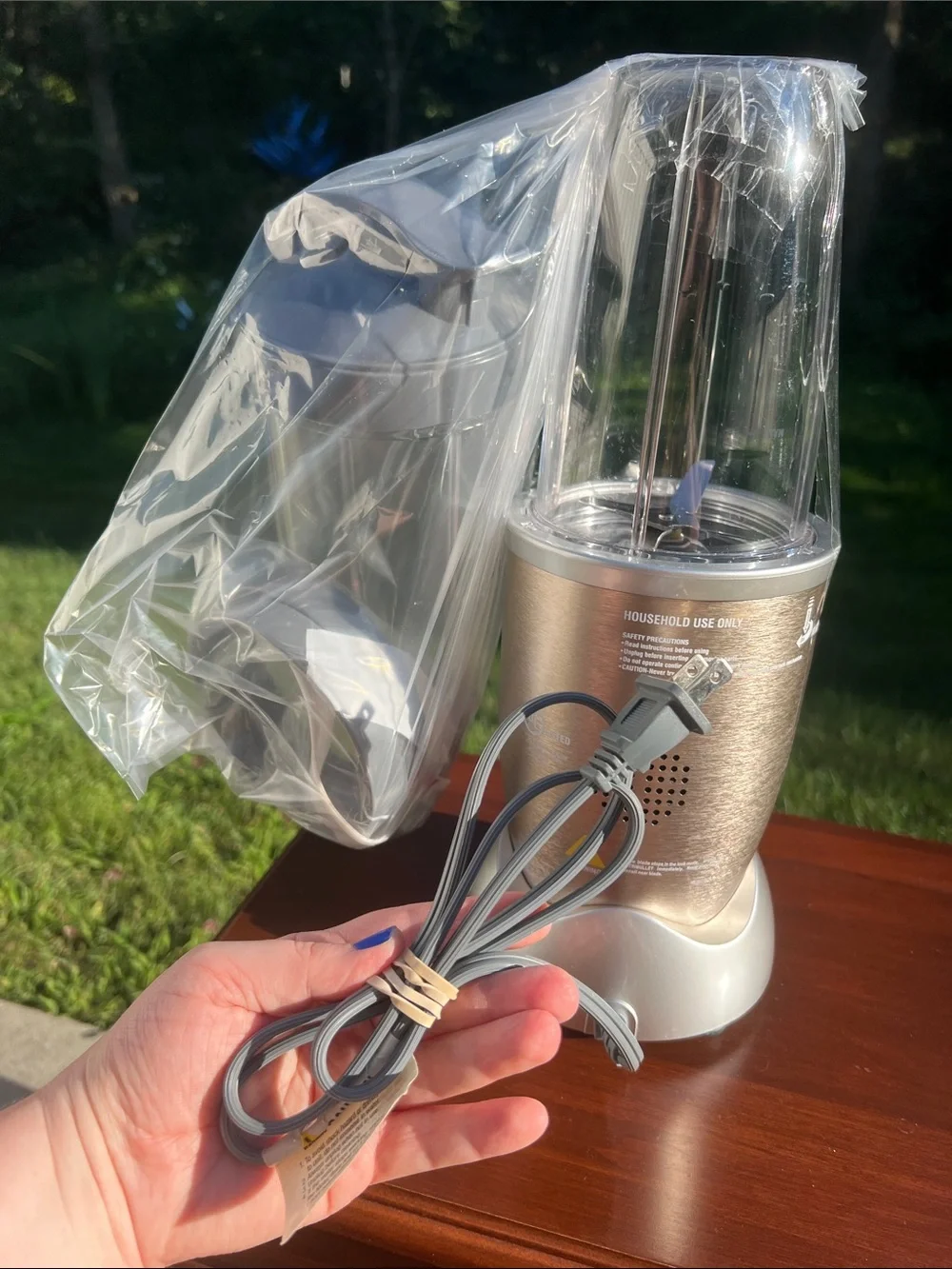 NutriBullet Pro 900W Nutrient Extractor Blender Champagne Silver